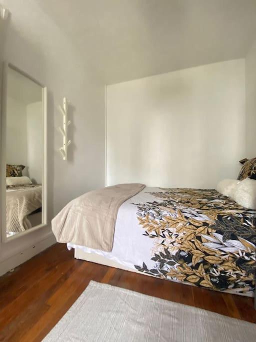 Apartamento App Cozy En Plein Coeur De París Exterior foto