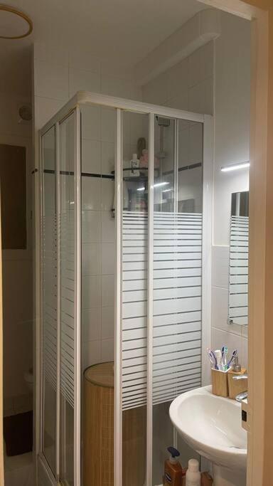 Apartamento App Cozy En Plein Coeur De París Exterior foto